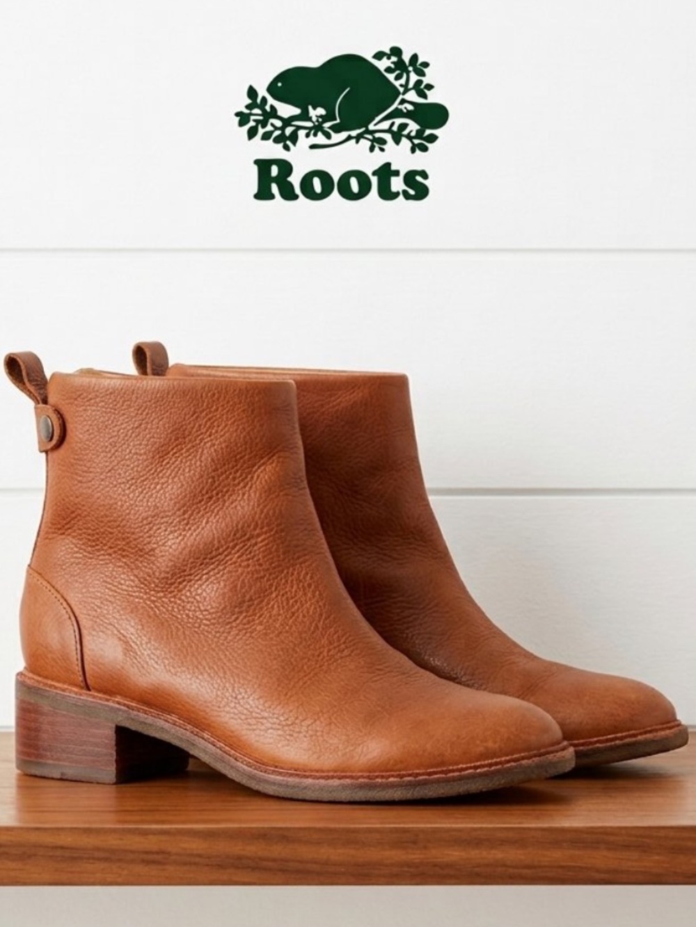 Roots • Hillhurst Brown Leather Ankle Boots • Size 10